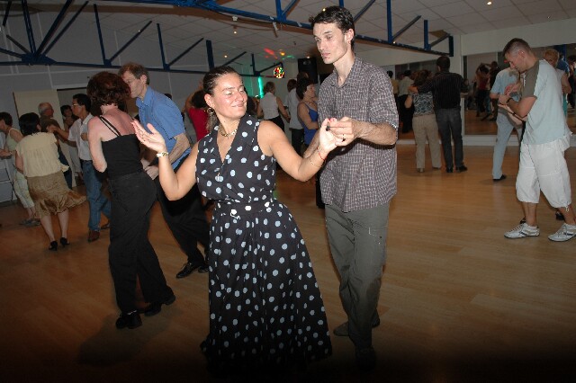 min 2008 06 28 aupra dance 106